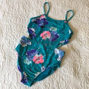 Old Navy “tropical” one piece swim suit
